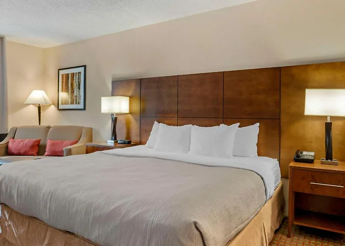 Quality Inn Saint Ignace I-75